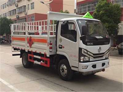 東風4.1米氣瓶運輸車